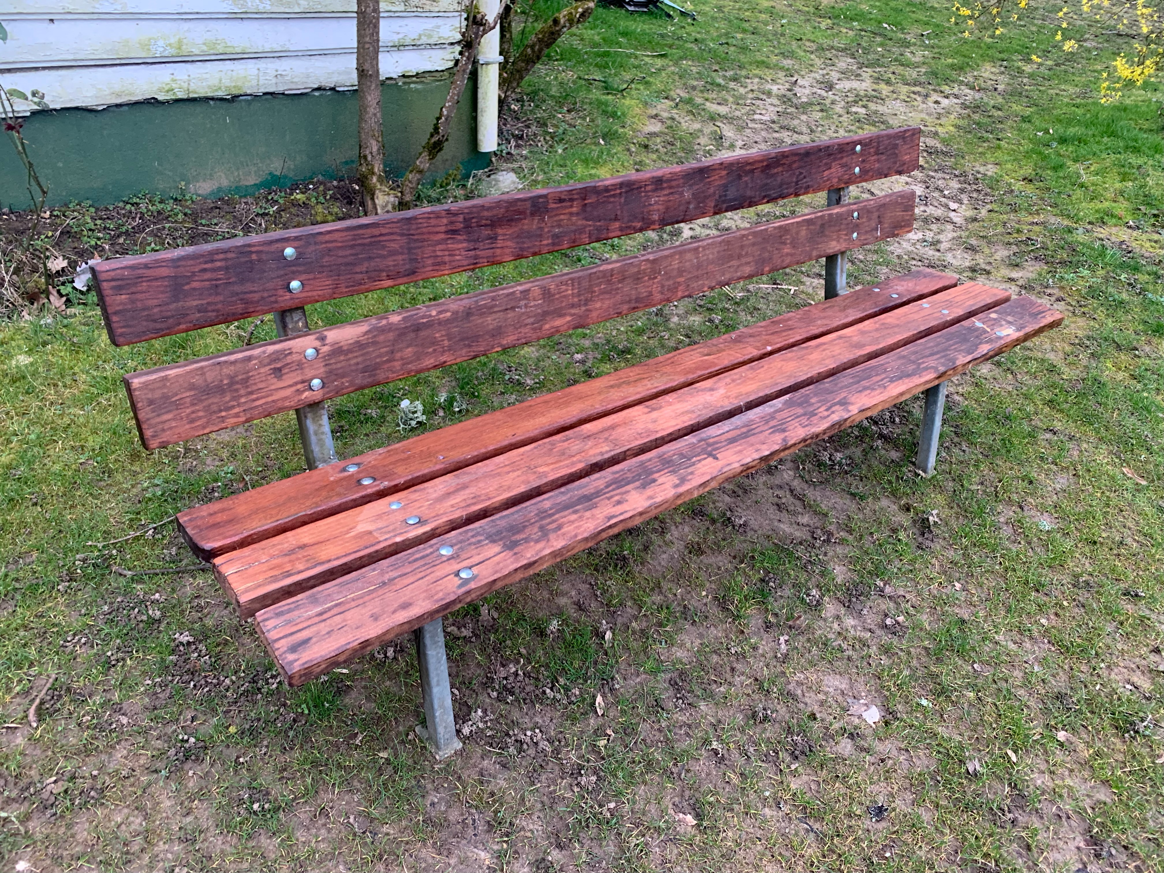bench after image0